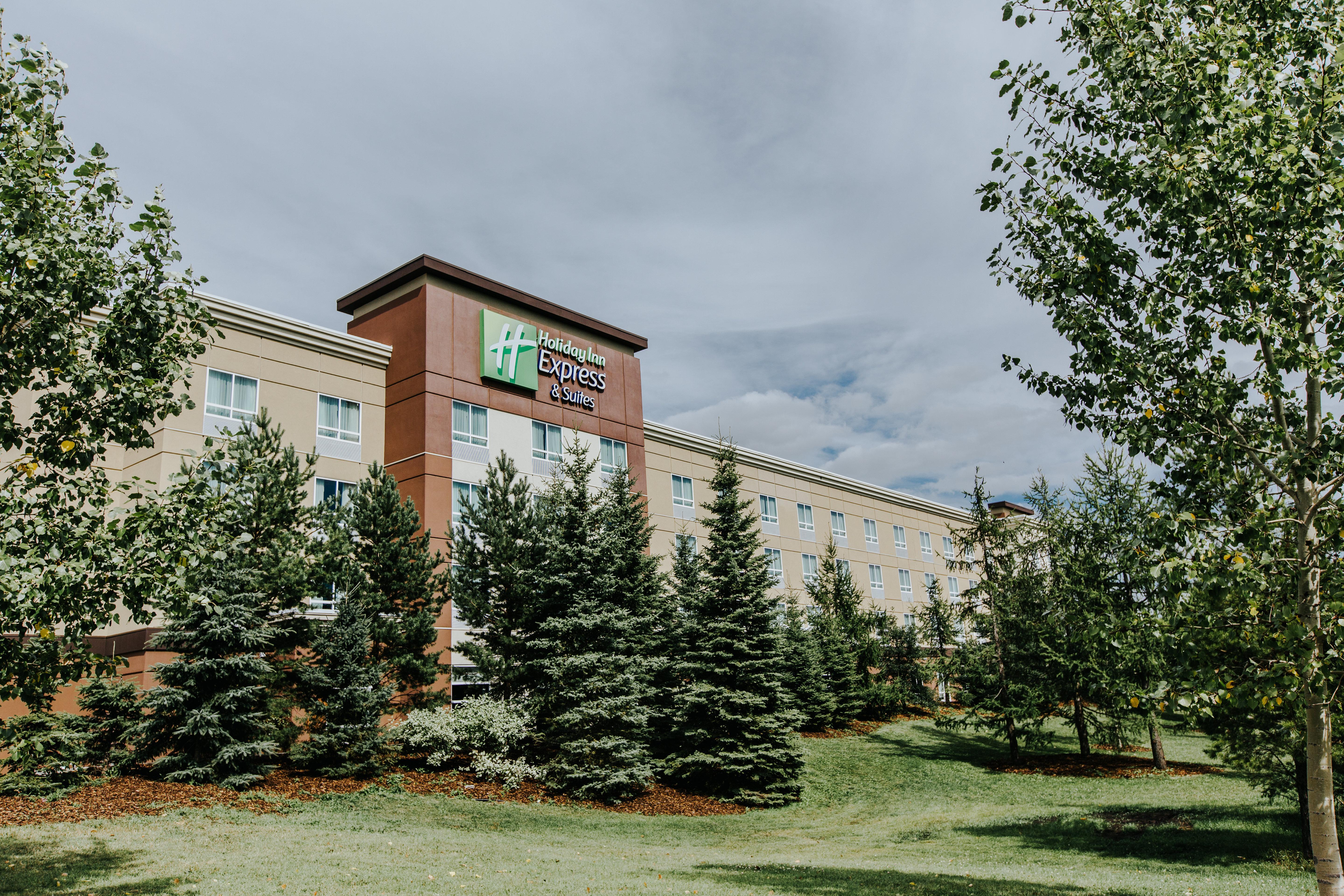 斯普鲁斯格罗夫斯托尼普莱恩智选假日酒店 Spruce Grove 外观 照片
